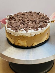 Gluténmentes, laktózmentes sütés nélküli almatorta