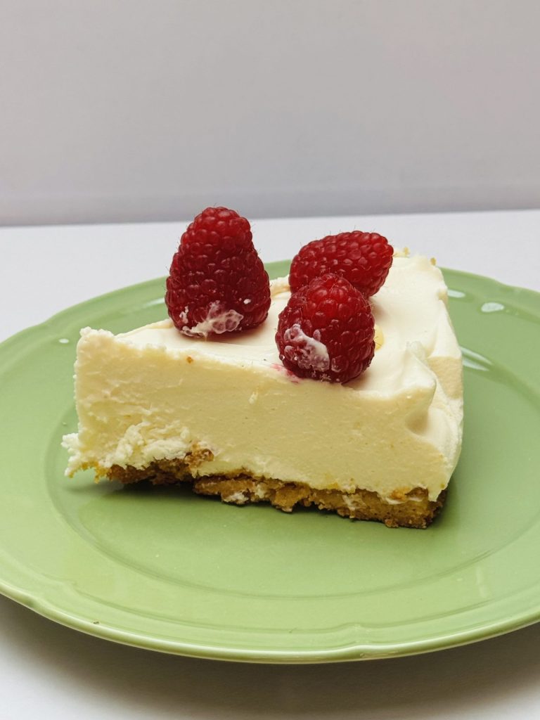 Gluténmentes fehér csokis mousse torta